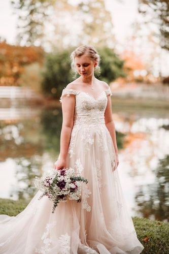 mobile - carousel-hero-element image-16