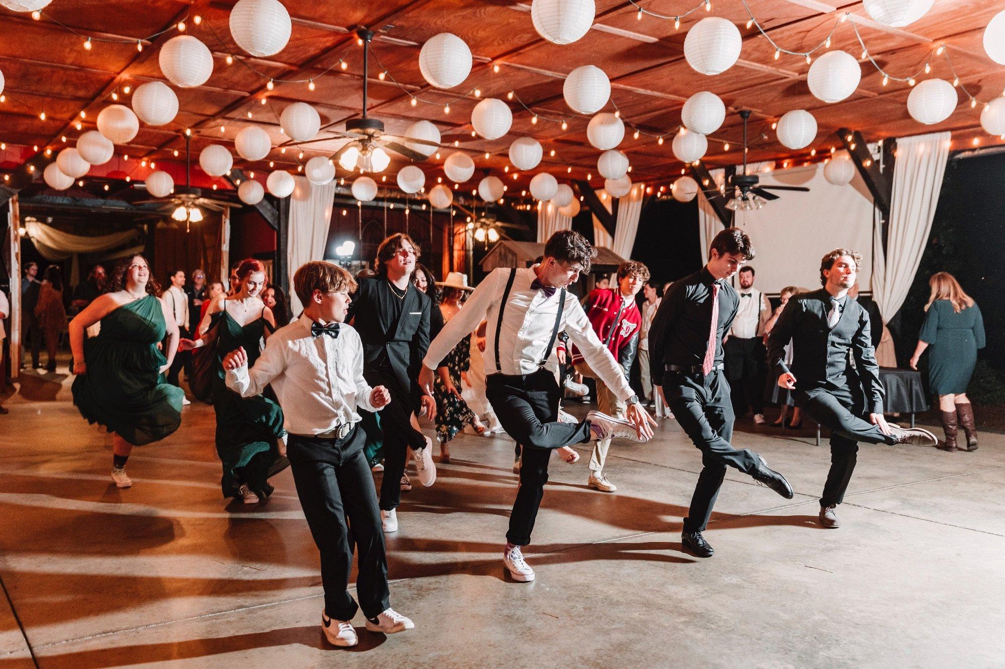 carousel-hero-element image-17